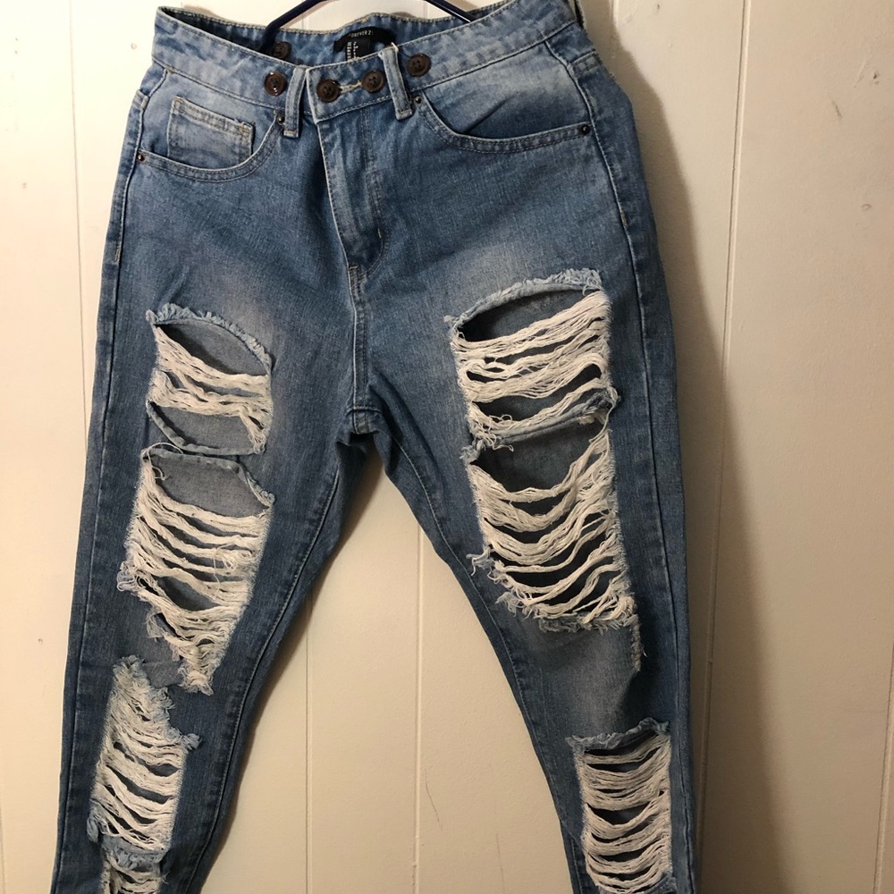 Ripped Jeans
